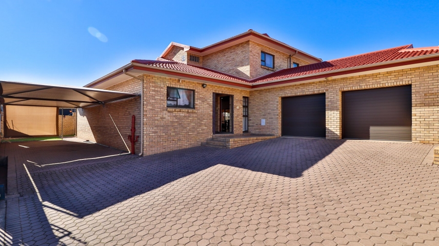 4 Bedroom Property for Sale in Diaz Beach Western Cape